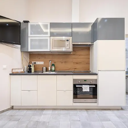 Downtown Paulay43 Apartamento *