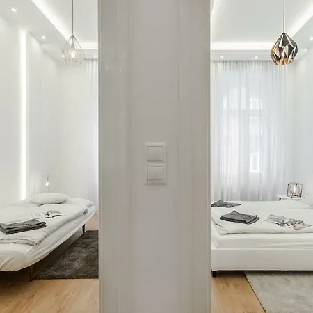 Apartment Downtown Paulay43 Budapest