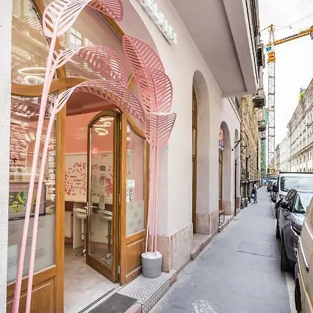 Downtown Paulay43 Βουδαπέστη